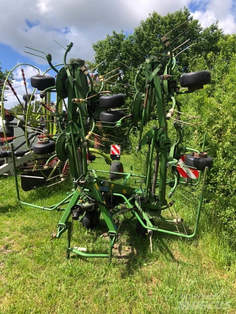 Krone KW 8.82/8 Obraceče a shrabovače sena