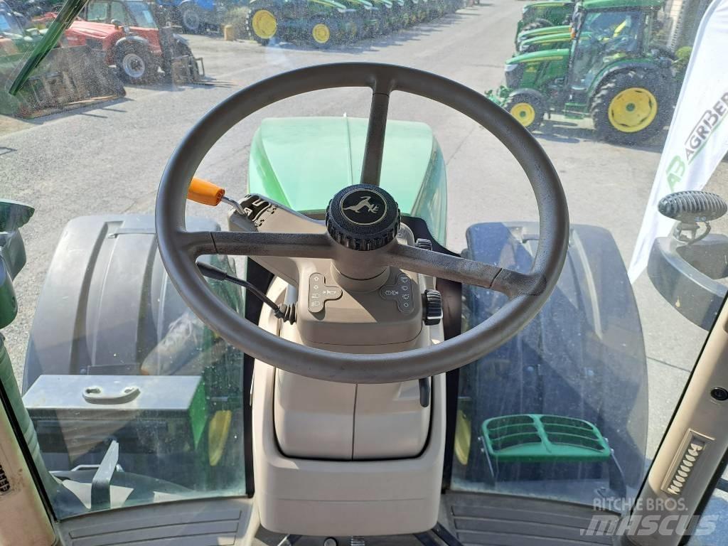John Deere 7230 R Traktory