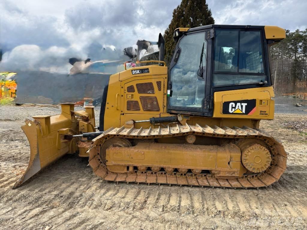 CAT D 5 K 2 LGP Pásové dozery