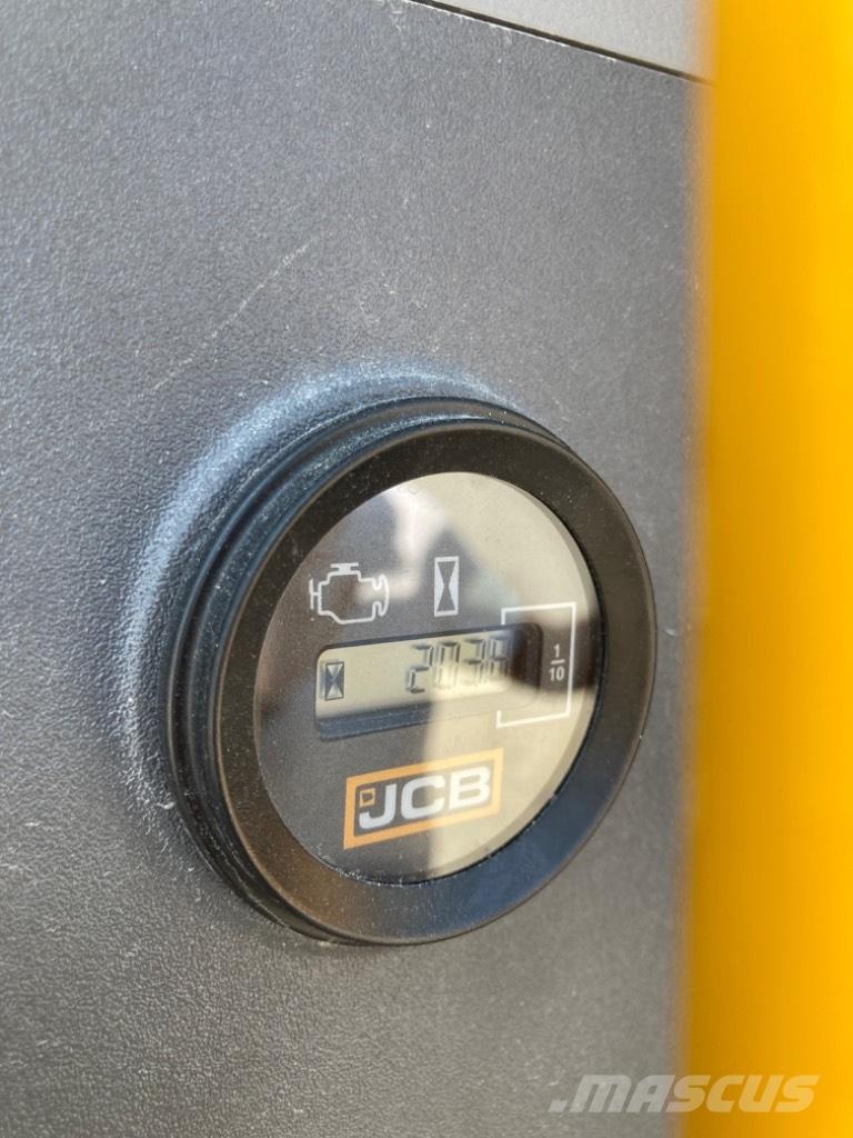 JCB 140 X Pásová rýpadla