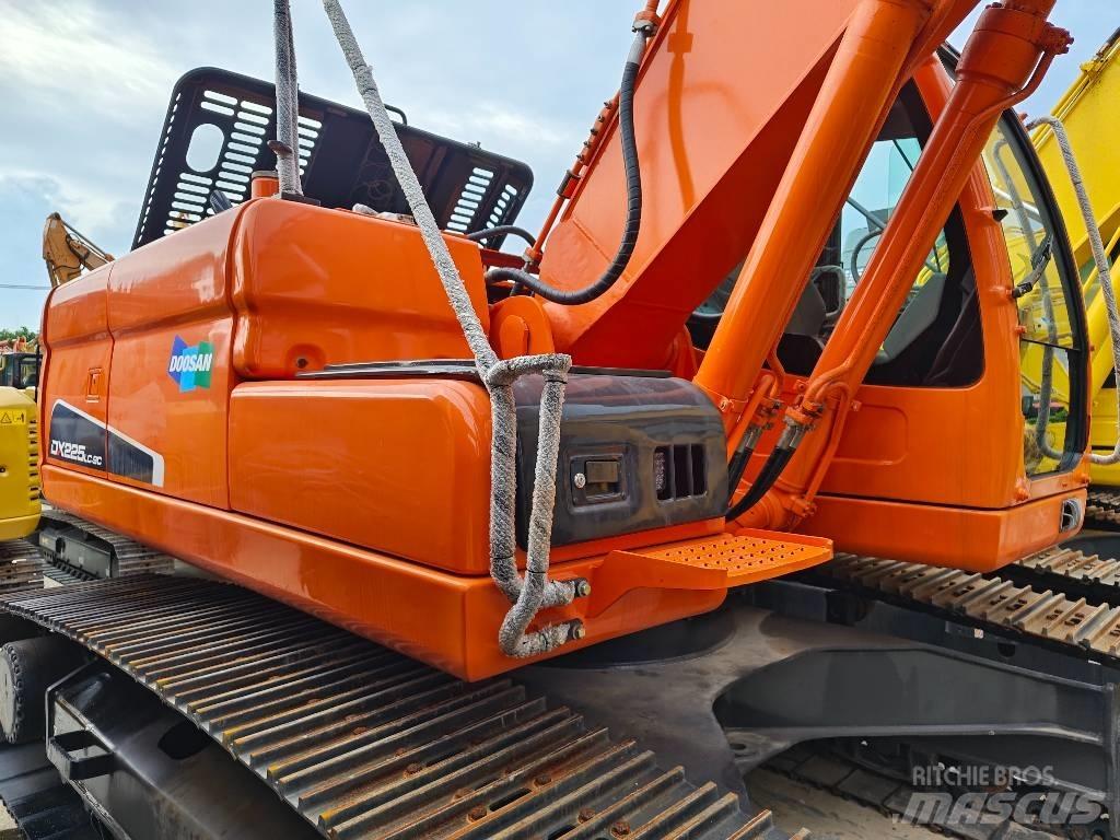 Doosan DX 225 LC Pásová rýpadla