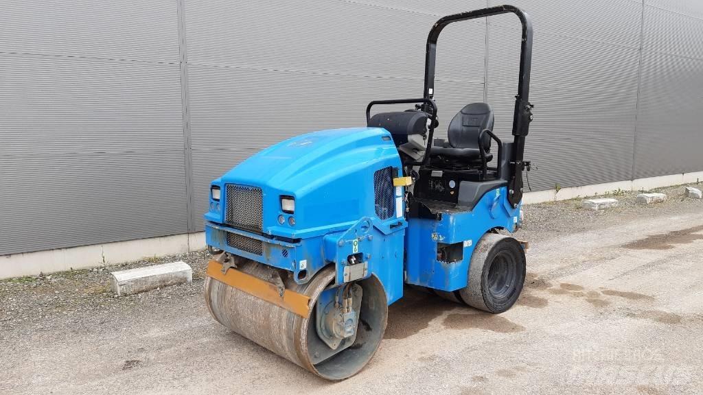 CAT CC24B Tandemové válce