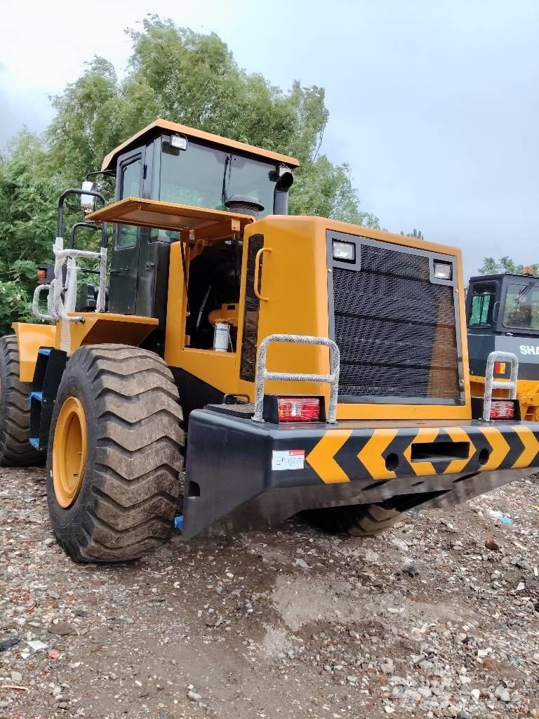 XCMG ZL 50 GN Kolové nakladače
