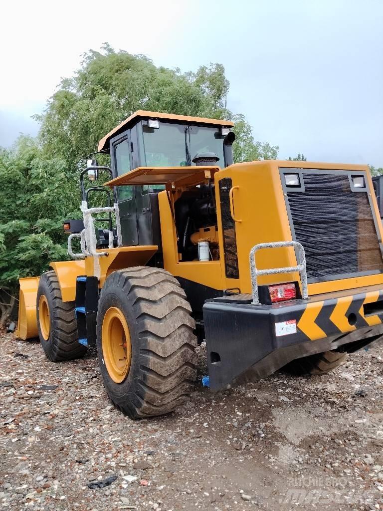 XCMG ZL 50 GN Kolové nakladače
