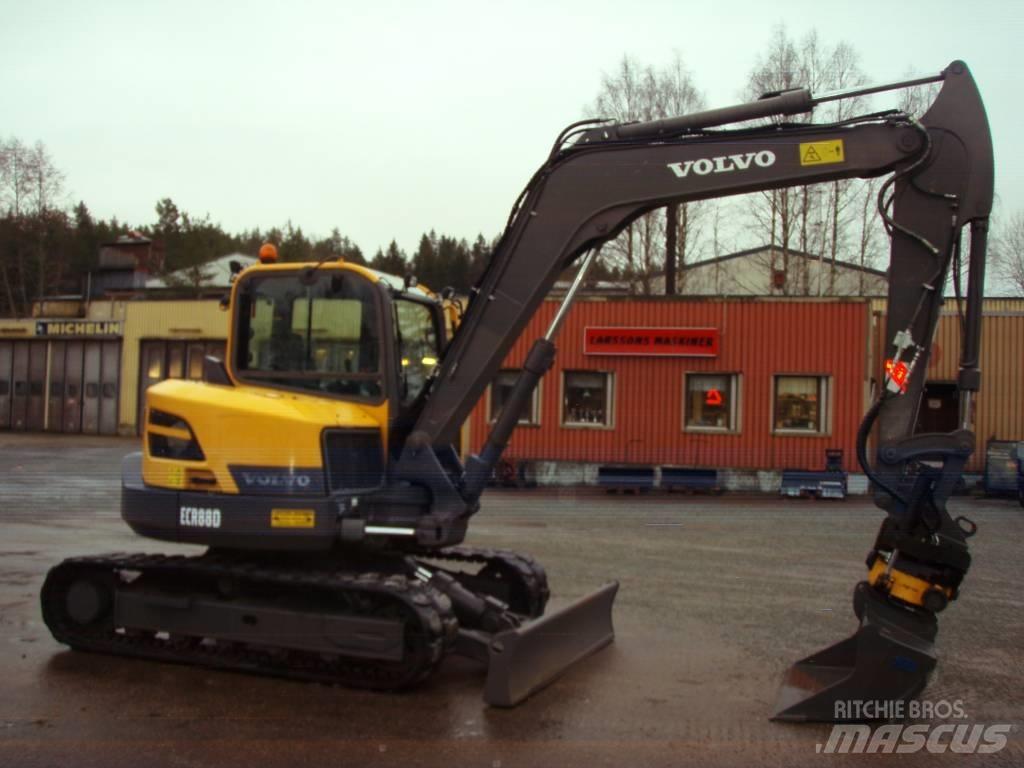 Volvo ECR 88 D Midi rýpadla 7t - 12t