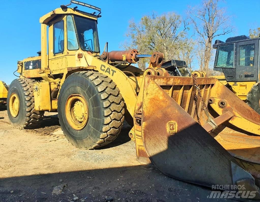 CAT 966 E Kolové nakladače