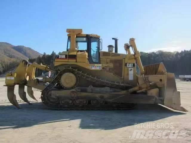 CAT D 9 R Pásové dozery