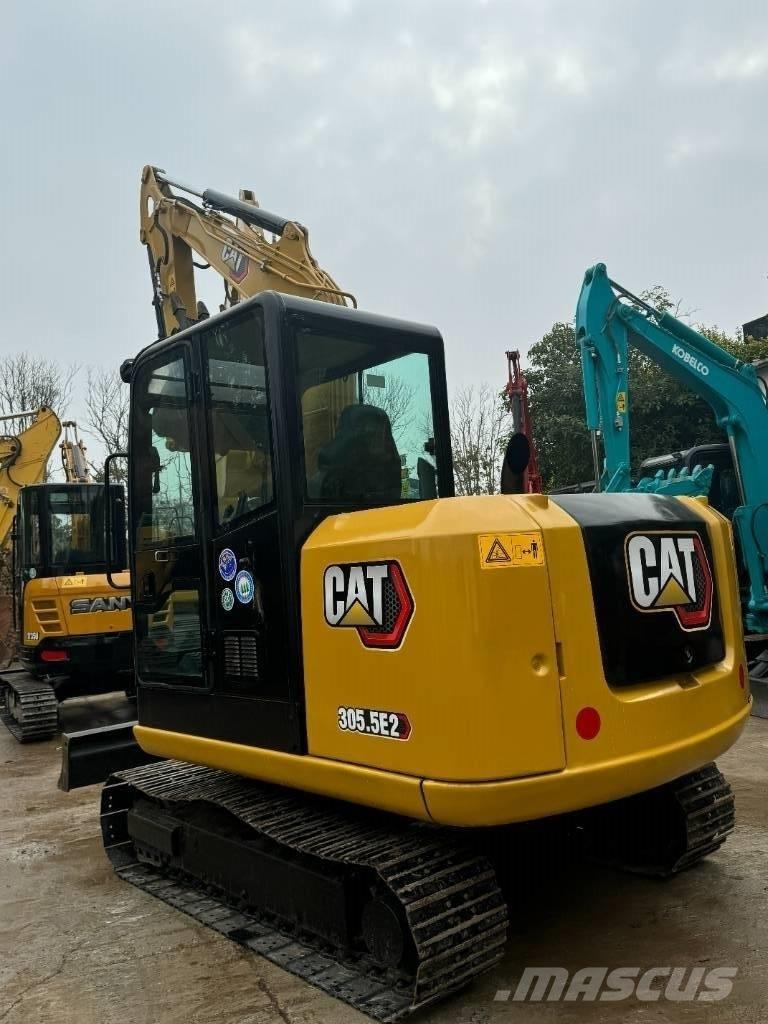 CAT 305.5 Mini rýpadla < 7t