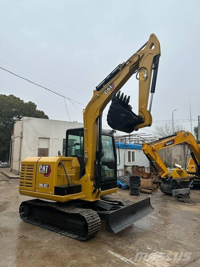 CAT 305.5 Mini rýpadla < 7t
