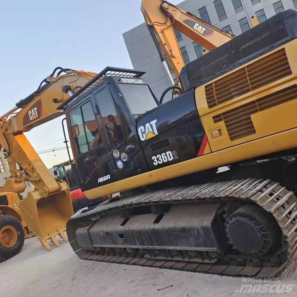 CAT 336D2 Pásová rýpadla