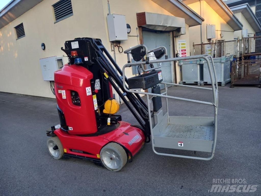 Manitou 100 VJR Vertikální sloupové výtahy
