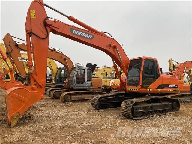 Doosan DH220LC-7 Pásová rýpadla