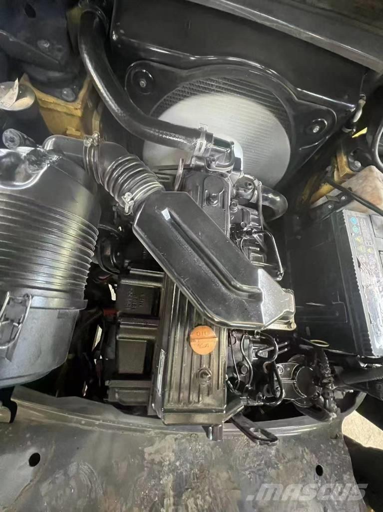 Komatsu FD 30 T-17 Dieselové vozíky