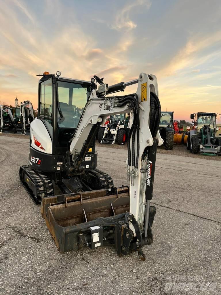 Bobcat E 27 Z Mini rýpadla < 7t