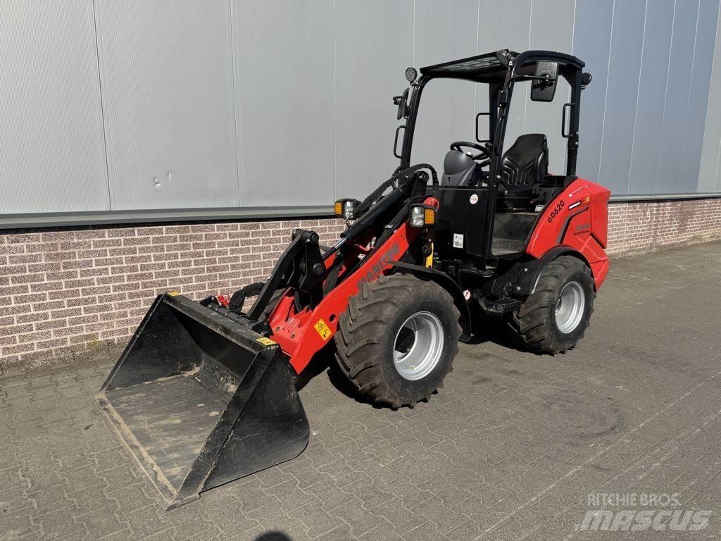 Manitou MLA3 Kolové nakladače