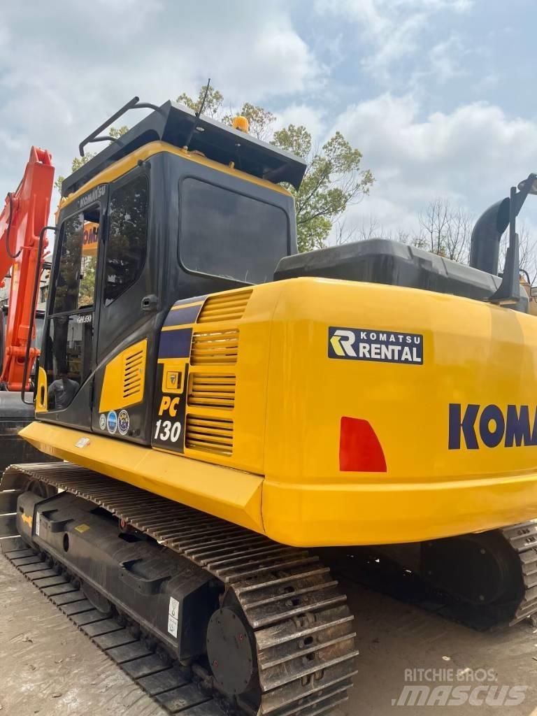 Komatsu PC130 Pásová rýpadla