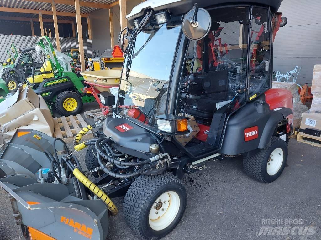 Toro 360 Užitkové stroje