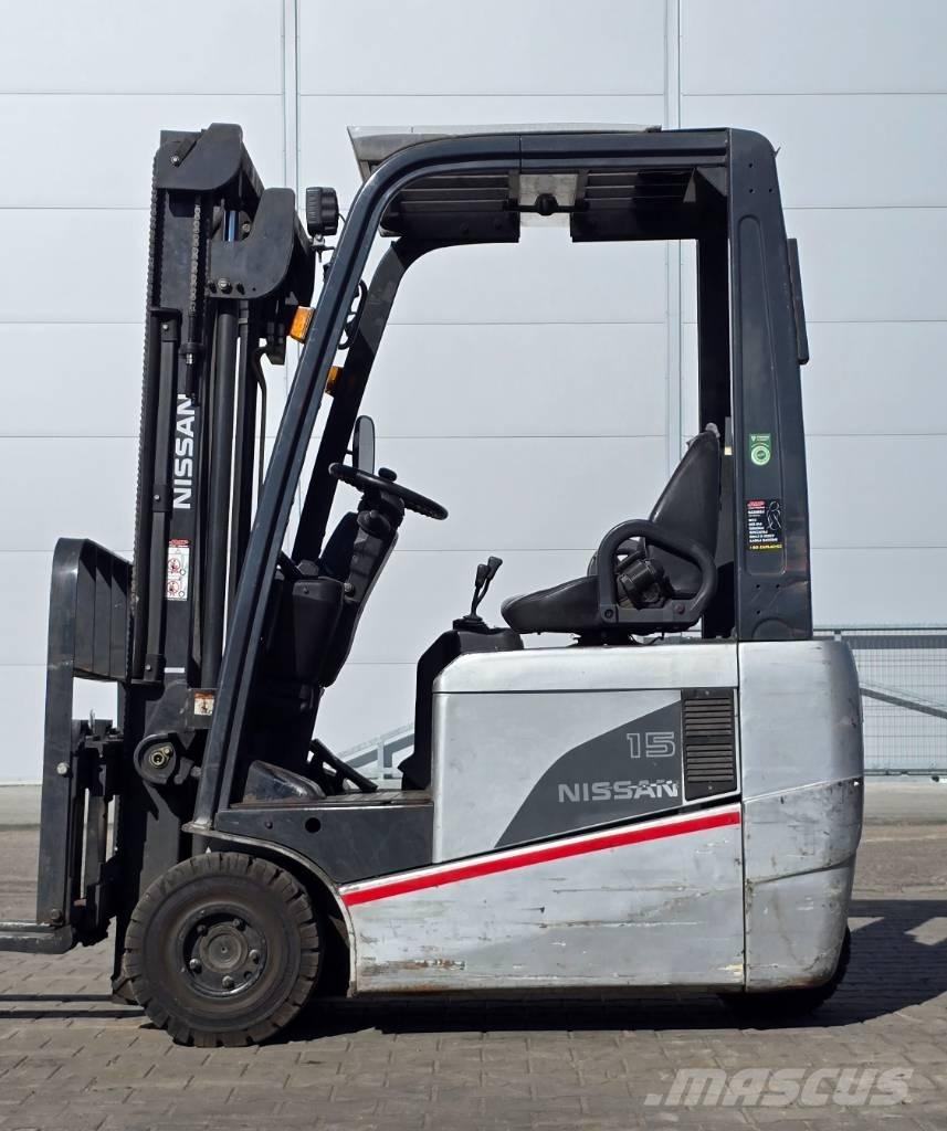 Nissan 1N1L 15Q Akumulátorové vozíky