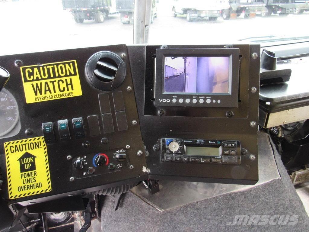 Ford E-350 Skříňová nástavba