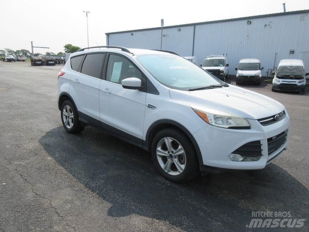 Ford Escape Osobní vozy