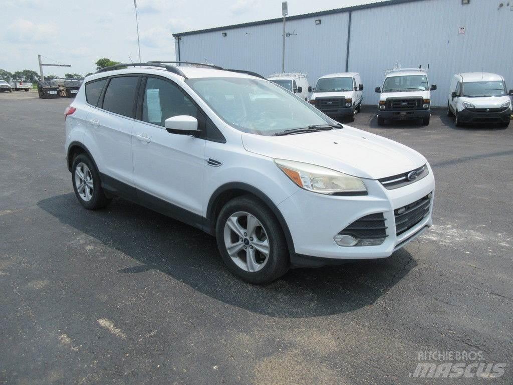 Ford Escape Osobní vozy