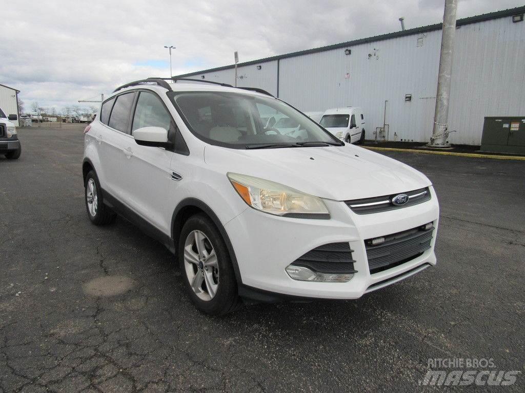 Ford Escape Osobní vozy