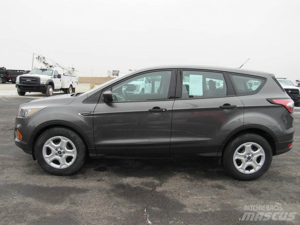 Ford Escape Osobní vozy