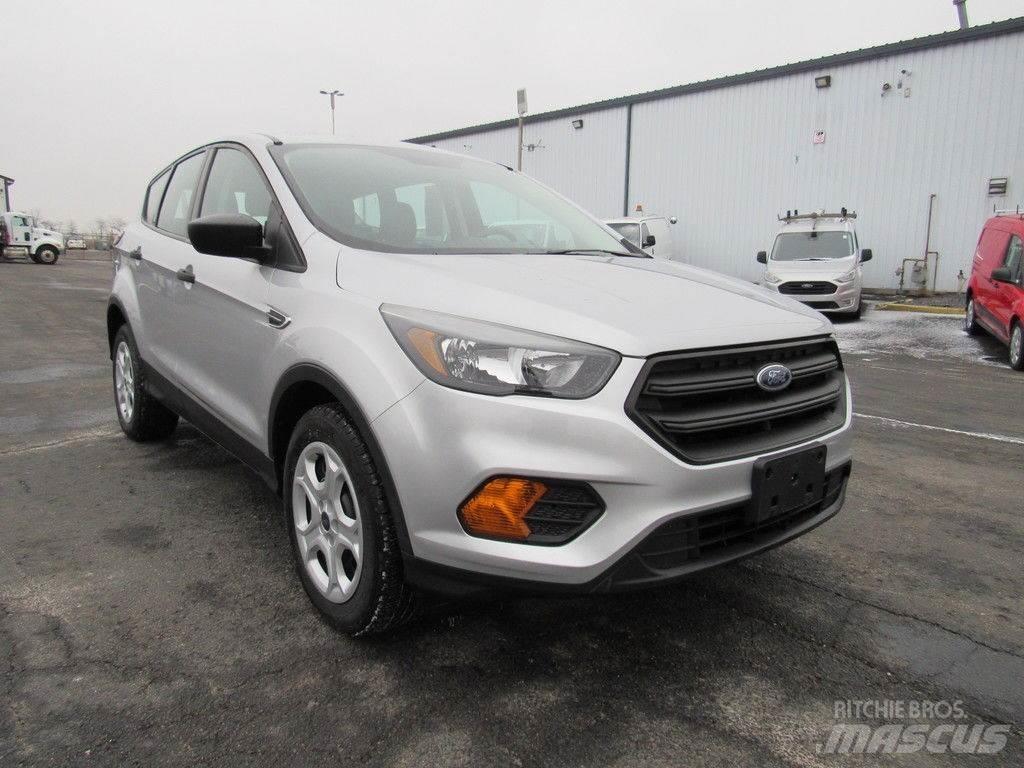 Ford Escape Osobní vozy