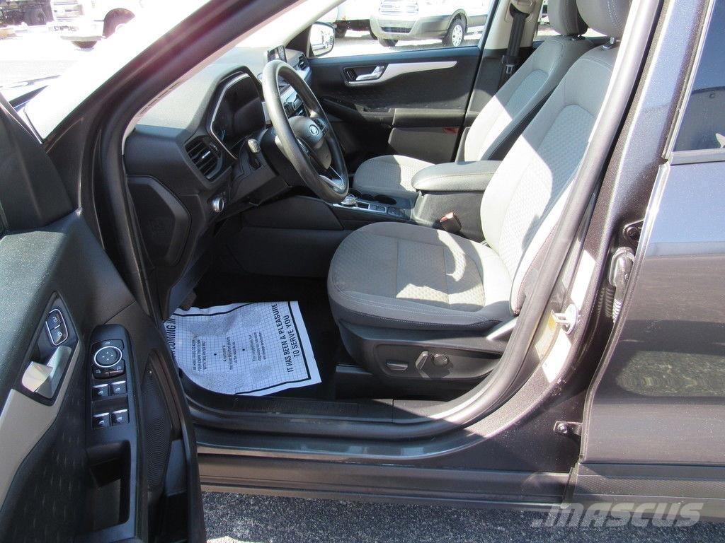 Ford Escape SE Osobní vozy