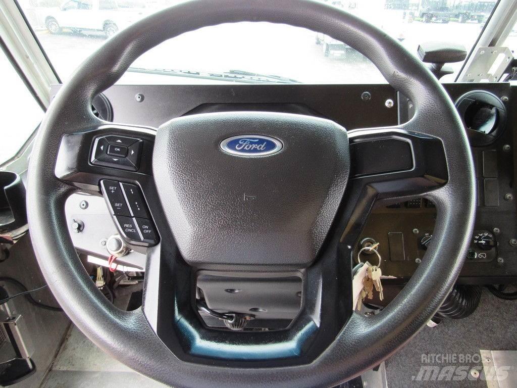 Ford F-59 Skříňová nástavba
