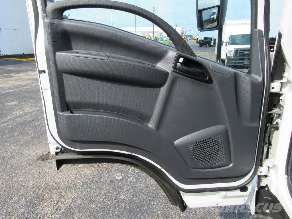 Isuzu NPR HD Valníky/Sklápěcí bočnice