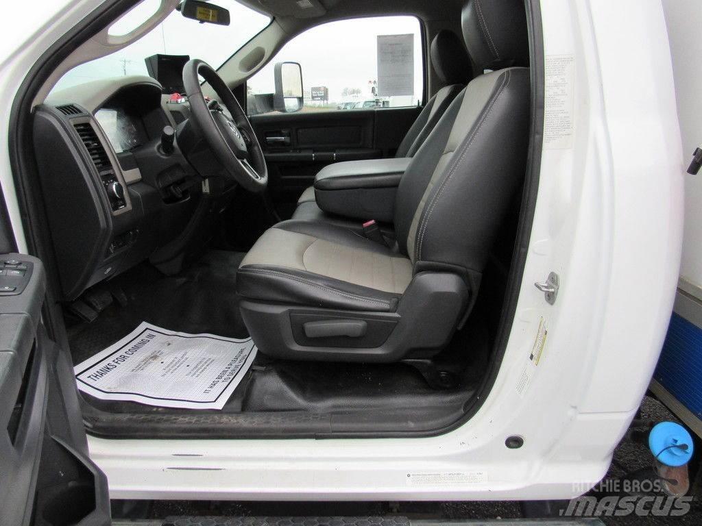 RAM 5500 Autoplošiny