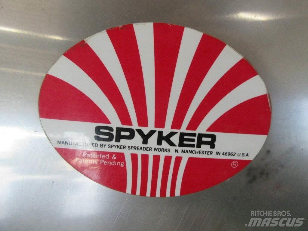  Spyker 133432 Sypače písku a soli