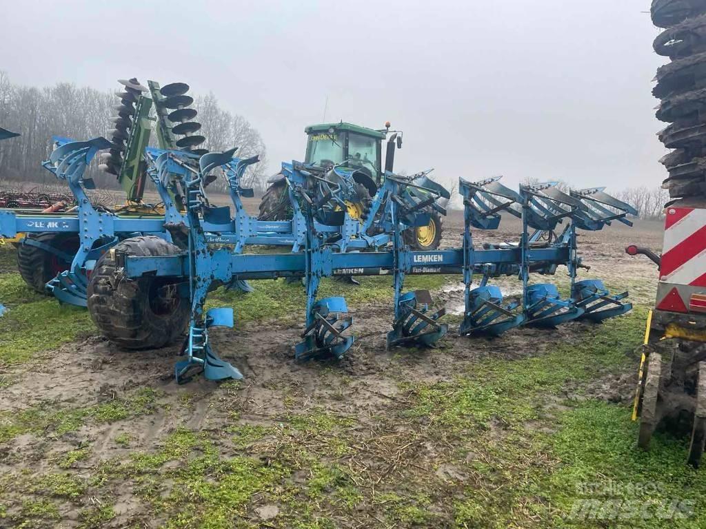 Lemken Diamant Oboustranné pluhy
