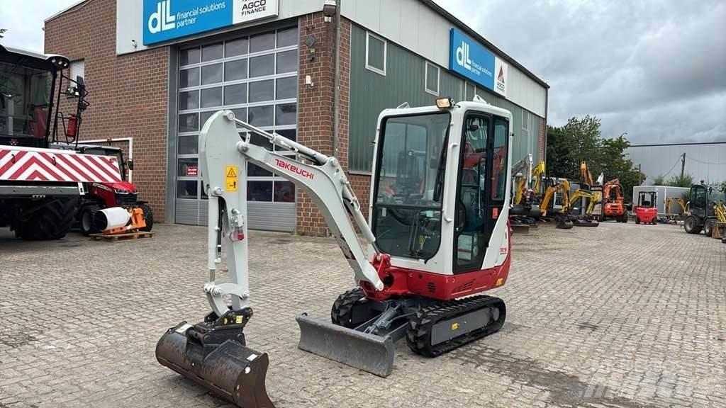 Takeuchi TB216 A Mini rýpadla < 7t