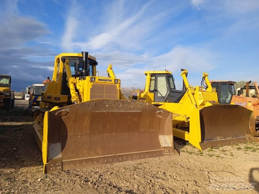 Komatsu D 155 AX-3 Pásové dozery