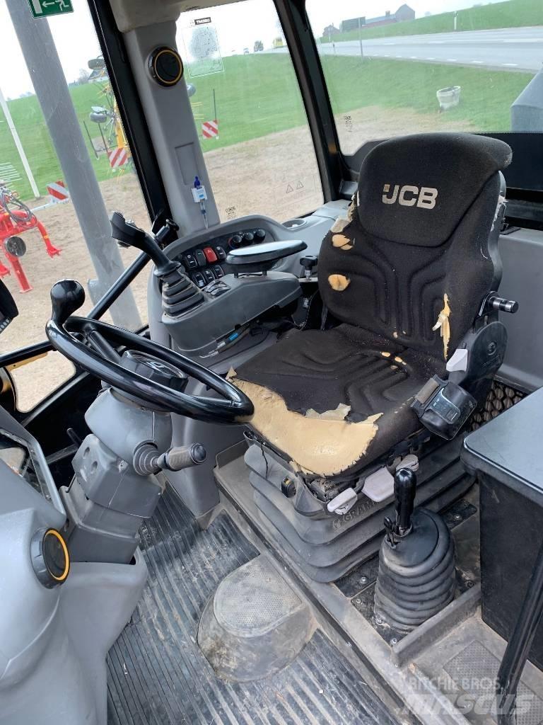 JCB TM 320 S Teleskopické nakladače pro zemědělství