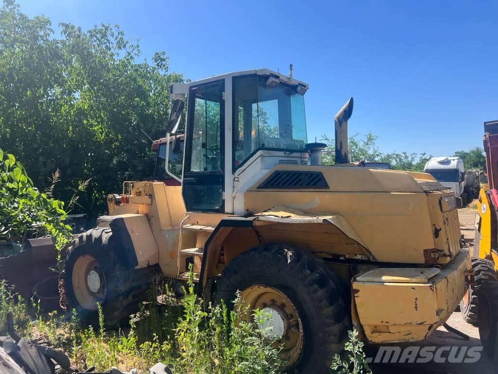 Liebherr 522 Podvozky a zavěšení kol