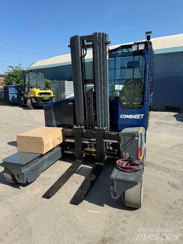 Combilift C4000ET 4 cestní vysokozdvižné vozíky