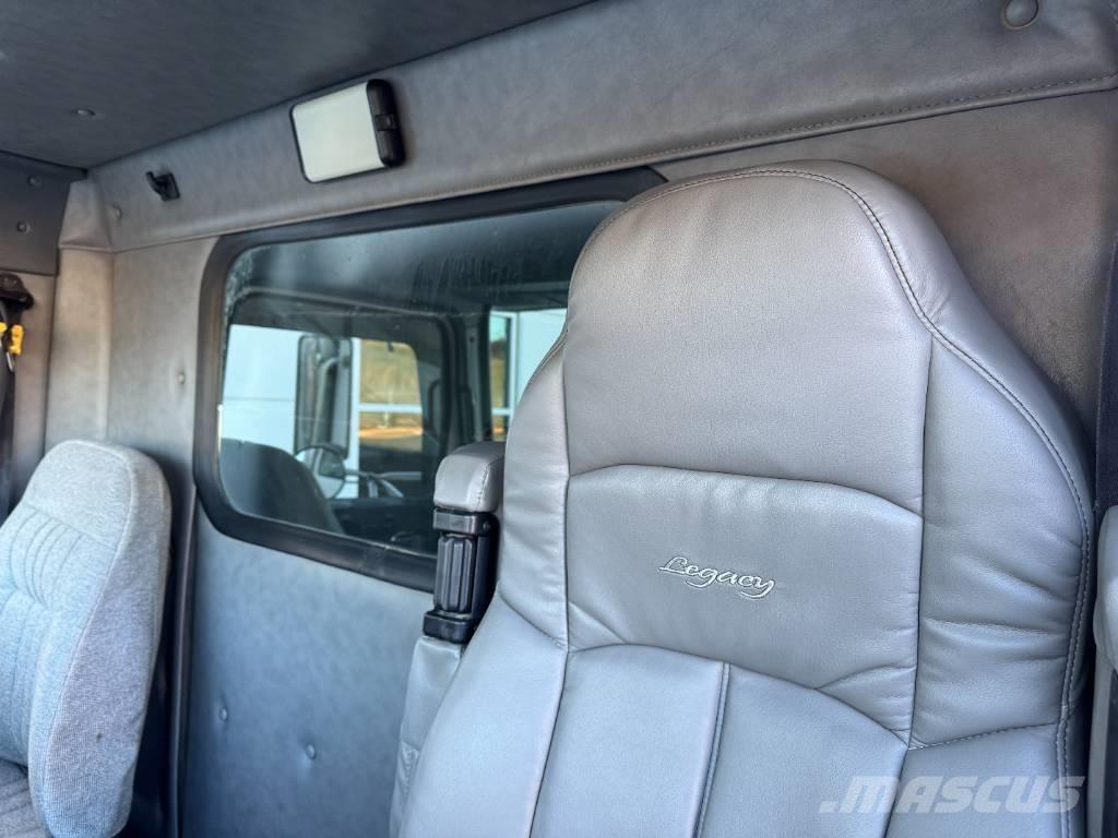 Western Star 4900 Sklápěče