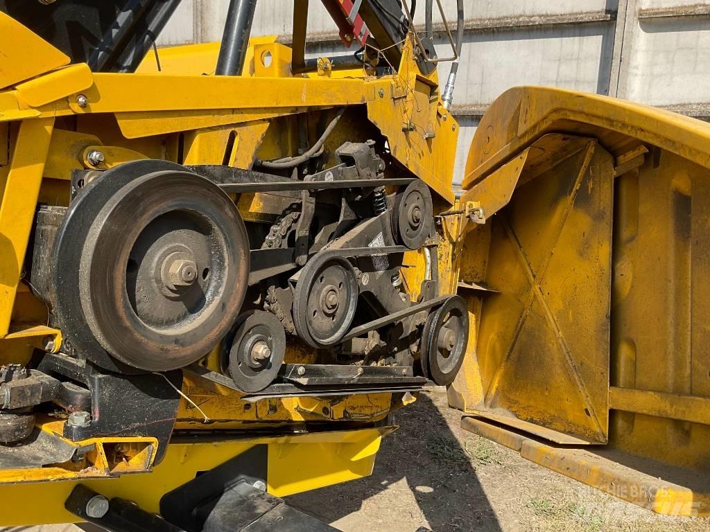 New Holland CX 8.90 Sklízecí mlátičky