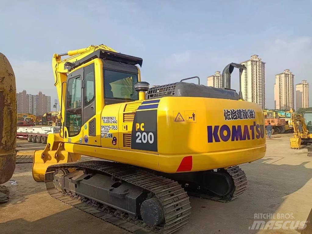 Komatsu pc200-8 Pásová rýpadla