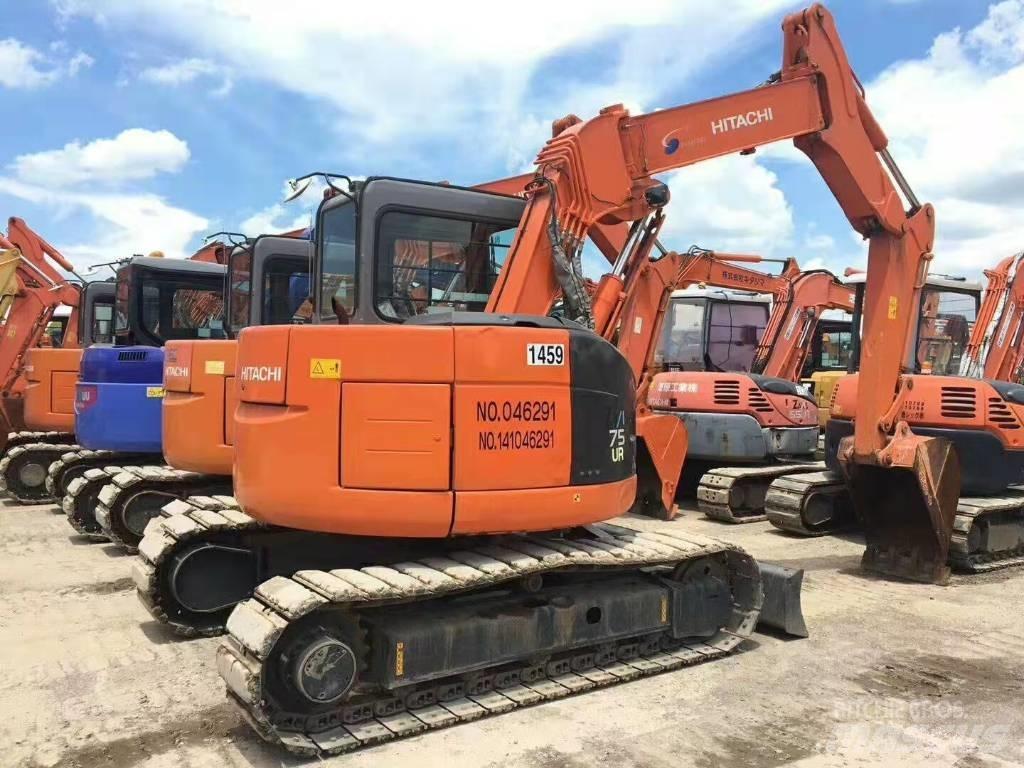 Hitachi ZX75 Pásová rýpadla