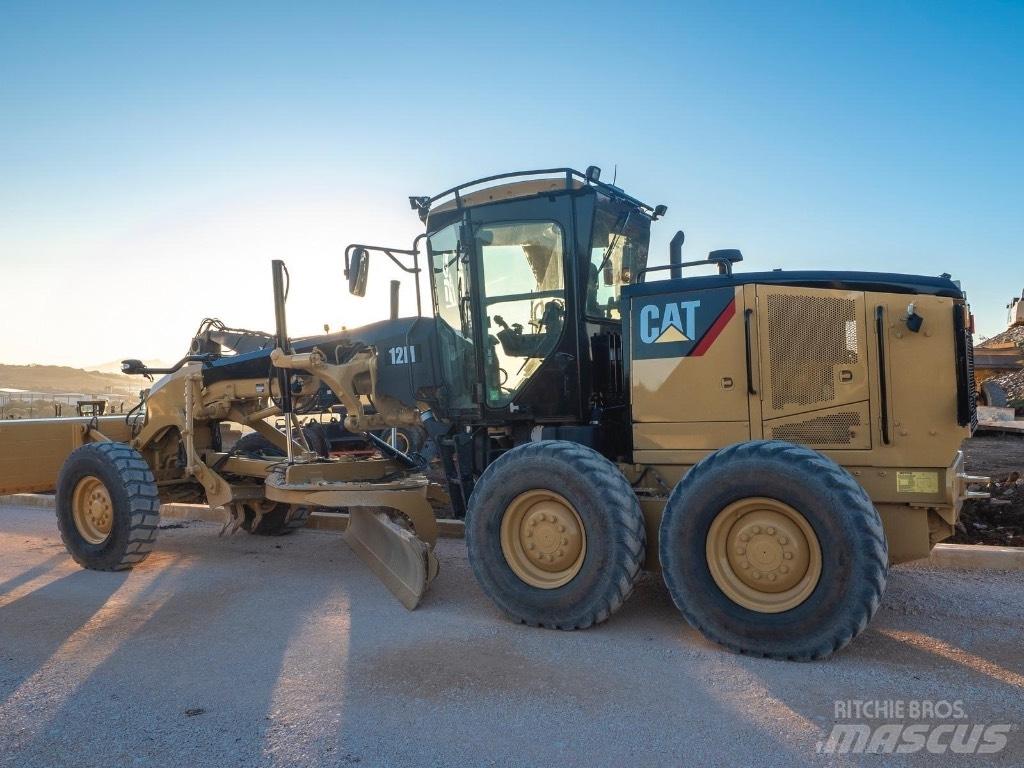 CAT 12 M Grejdry