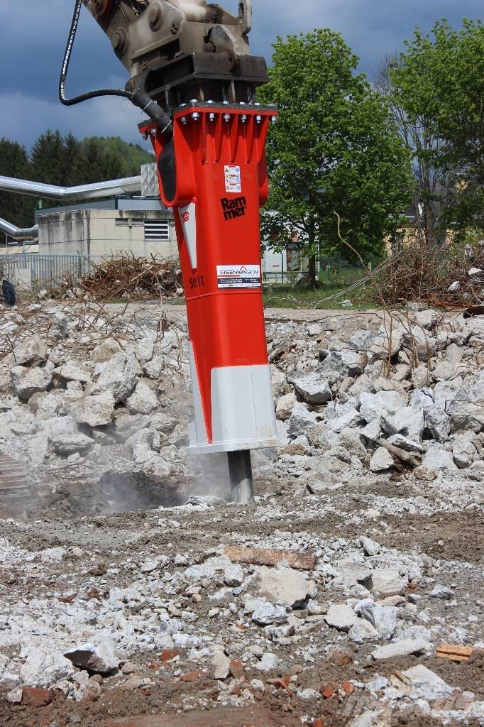 Rammer 5011 Hydraulická beranidla na zatloukání pilotů