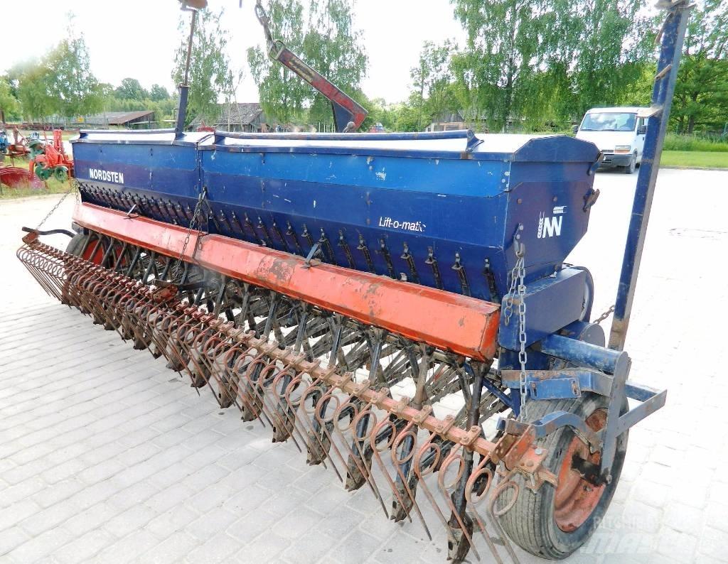 Nordsten 4 Mechanické secí stroje