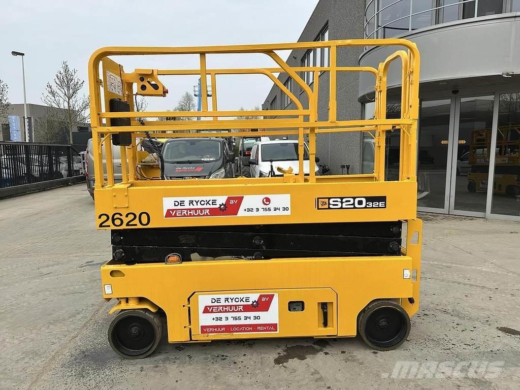 JCB S2032E Další zvedače a plošiny