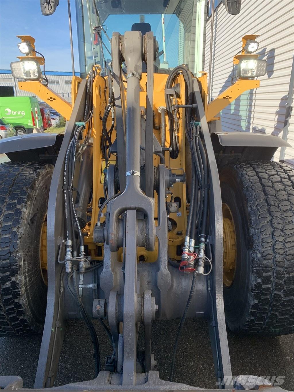Volvo L90H Kolové nakladače