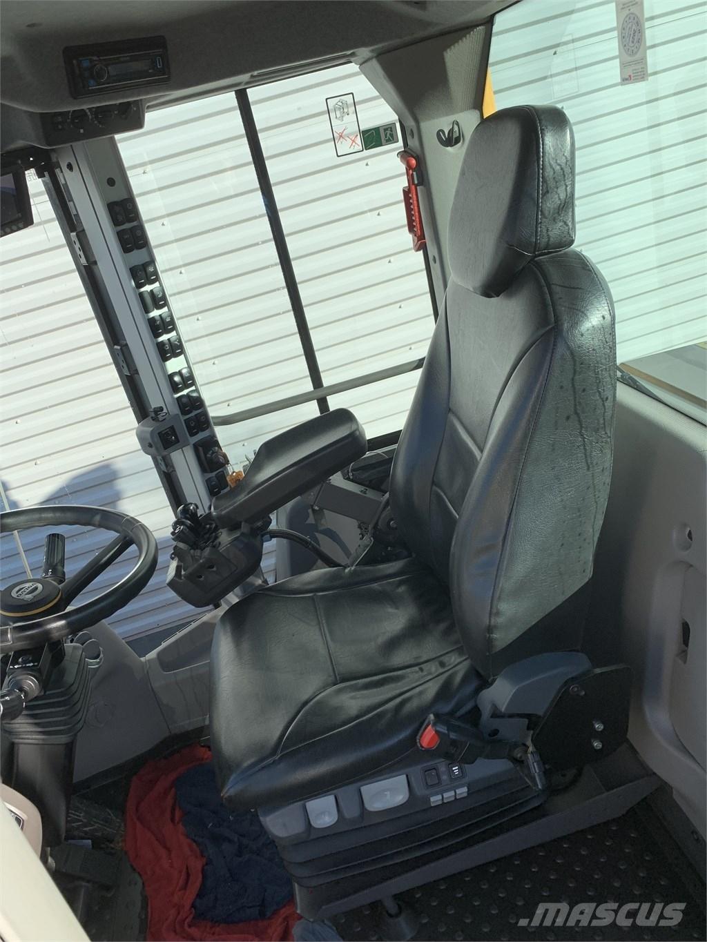 Volvo L90H Kolové nakladače