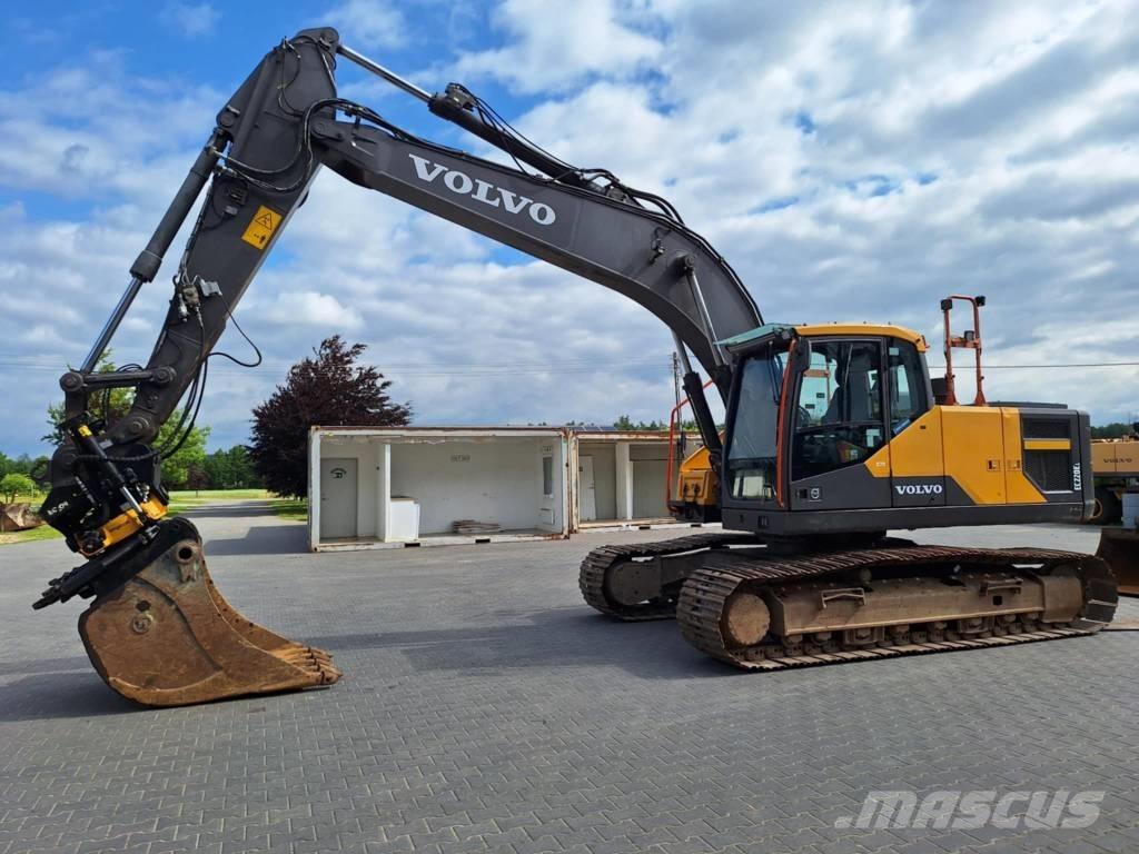 Volvo EC 220 EL Pásová rýpadla
